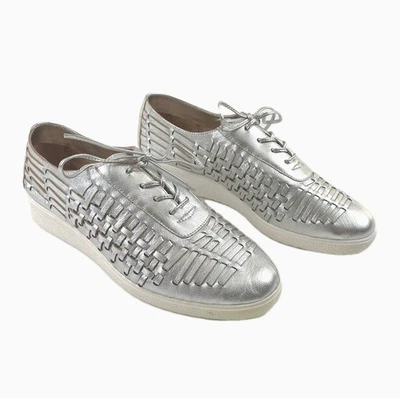 Женские кожаные кроссовки ANTONIO MELANIE 7,5 серебристые тканые на шнуровке легкие б/у в отличном состоянии - Изображение 1 из 4