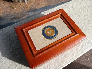 VINTAGE ARMY NATIONAL GUARD WOOD BOX JEWELRY TRINKET HINGED LID - Picture 1 of 4