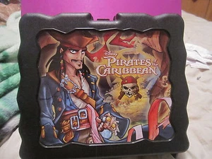 PIRATES OF THE CARIBBEAN PLASTIC LUNCH BOX ZAK DESIGNS - Picture 1 of 1