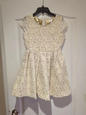 Vestido Justice (Original Alta Calidad) Retirado Floral Encaje Sobre Dorado Niñas Talla 12 Foto 1 de 4