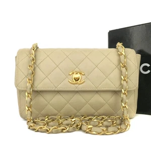 CHANEL Schultertasche gesteppt Matelasse CC Logo Lammleder Kette beige/8AG0547 - Bild 1 von 16