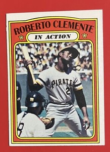 1972 Topps #310 Roberto Clemente In Action Pirates EX