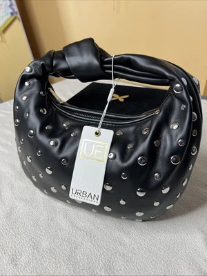 Bolso de mano vegano Urban Expressions negro imitación cuero tracy tachonado Hobo Foto 1 de 4