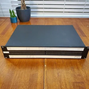 Bittree B96AC-FNLIT/E3 2x48 Patchbay Untested - Picture 1 of 10