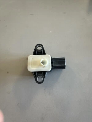 2007-2011 Lincoln Navigator SRS Impact Sensor Front Left Side 7l1414c676ab - Image 1 of 3