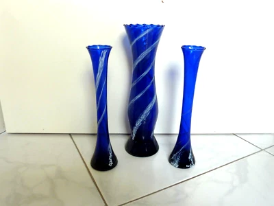 3 Glasvasen, kobaltblau - Bild 1 von 3