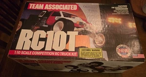 Vintage rc10t 7001 kit box and manuals in very nice condition - Picture 1 of 7