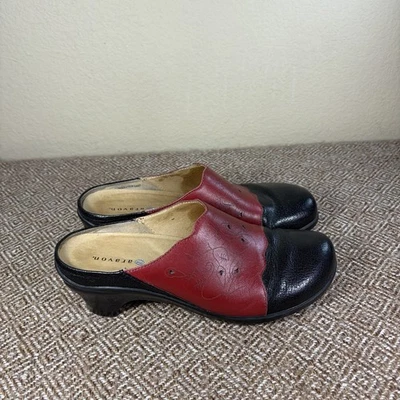 Aravon 女式穆勒鞋皮鞋红色黑色漩涡拼接尺寸 9.5E 波西米亚西部 — 第 1/4 张图片