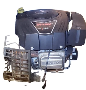Briggs And Stratton 19HP 33R877 Engine From Gravely ZT1640 Mower - Picture 1 of 5