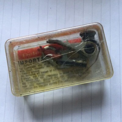 DB103 Bedford CA Vauxhall Victor Velox Cresta Pre 1970 Models Contact Set Points - Image 1 of 4