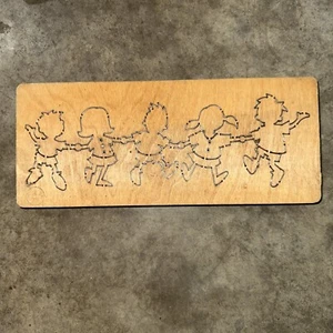 Accucut Die - -BR385LC - Border Children #2- Ellison compatible- Free Shipping - Picture 1 of 3