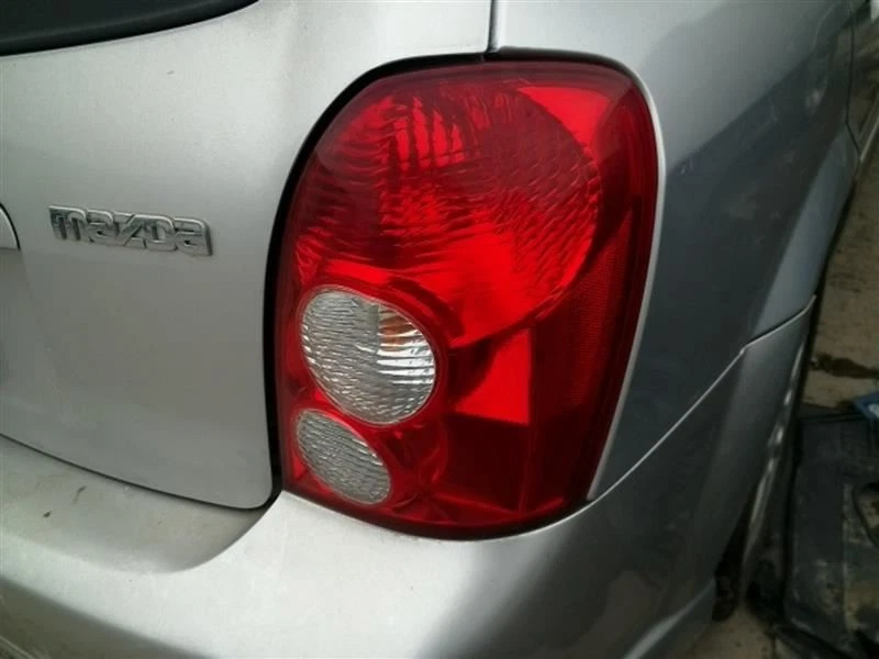 Passenger Tail Light Hatchback Protege5 Fits 02-03 MAZDA PROTEGE 2204494 Foto 1 de 1