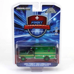 GREEN CHASE 1/64 1994 F-350 Ambulance Washington DC Metro First Responders 67069 - Picture 1 of 3
