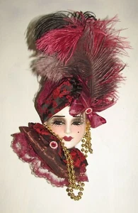 Creaciones únicas Pequeña Dama Máscara Facial Decoración Colgante de Pared - NUEVO EN CAJA - Imagen 1 de 1