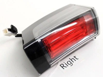 Honda Civic 2017-2021 hatchback trasero derecho interior portón trasero montado luz trasera OEM Foto 1 de 4