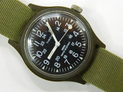 BONITO RELOJ MECÁNICO TIMEX 24 HORAS MILITAR MACGYVER PARA HOMBRES VINTAGE AÑOS 80 - FUNCIONA Foto 1 de 4