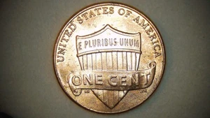 2023 Lincoln Shield - Die Crack W/ weak extra V - Picture 1 of 10