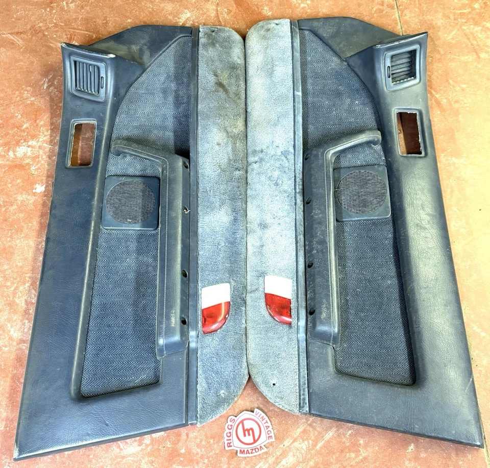 Tarjetas de puerta convertible Mazda Rx7 Serie 4 FC 1986-1988 paneles azules Foto 1 de 4