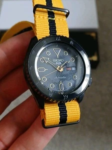 Seiko 5 Sports Bruce Lee Limited Edition Automatic Watch Black & Yellow SRPK39K1 - Picture 1 of 8