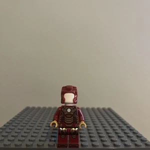 LEGO Marvel, Iron Man 3: MK 42 NO MASK, sh0072a, 76007, MANSION, 2013 - 1H - Picture 1 of 2