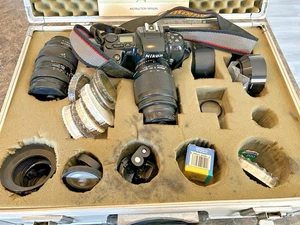 Nikon N6006 Autofocus 35mm Film SLR with Multiple Lens Accessories and Case - Picture 1 of 17