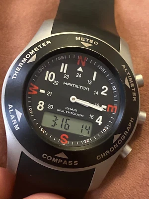 Hamilton Khaki Multi-Touch H915240 esfera negra cuerpo plateado funciona y se ve muy bien Foto 1 de 4