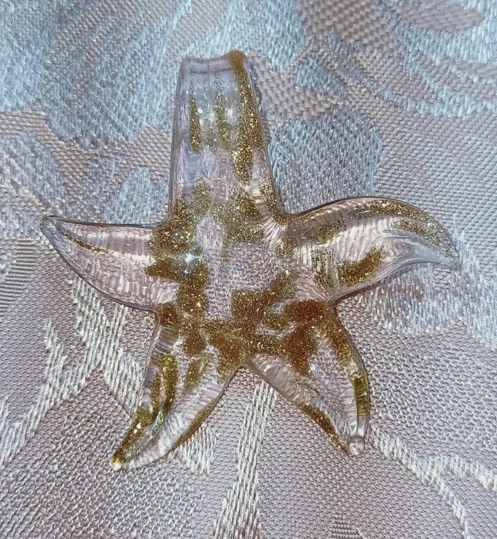 CIONDOLO STELLA ROSA- VETRO DI MURANO  - Immagine 1 di 1