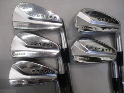 Golf Iron Set ONOFF FORGED KURO 2019 N.S.PRO 850GH (R) 5pcs 6-P JAPAN - Image 1 of 4
