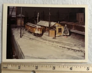 Vecchia foto di modellini di treni - Foto 1 di 2
