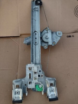 2005-2010 CHRYSLER 300 FRONT REAR DRIVER SIDE WINDOW REGULATOR MOTOR OEM LHR Foto 1 de 2