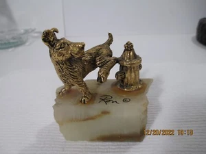 Ron Lee Figurine #512 Dog Relieving himself on a Fire Hydrant ~ Sparse ~ 24K GP - Picture 1 of 8
