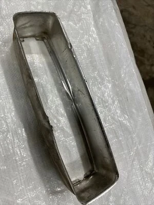 Cadillac 1965 luz trasera bisel carcasa cubierta Deville Eldorado Fleetwood Calais Foto 1 de 4