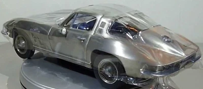 HEAVY PEWTER METAL CUSTOM MODEL w/Orig.Engine&Wire Spoke Wheel Rims1:12SCALE - Image 1 of 4