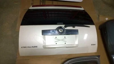 07 08 CADILLAC ESCALADE ESV LIFTGATE HATCH OEM BS-240 - Image 1 of 2