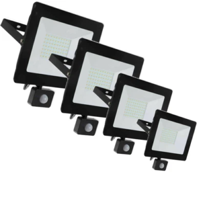 FARO LED FARETTO 20W 30W 50W 100W CON SENSORE DI MOVIMENTO ESTERNO CREPUSCOLARE - Immagine 1 di 4