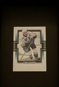 Teemu Selanne 1999-00 SP Authentic Hockey (#2) Anaheim Mighty Ducks