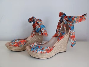 UGG Lucianna Santorini Ikat Print Silk Tie Peep Toe Espadrille Wedge Heels £150 - Picture 1 of 24
