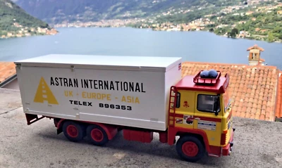 Camion Vintage Truck SCANIA Astran International LB140 1989 Die Cast Model 1/43 - Immagine 1 di 4