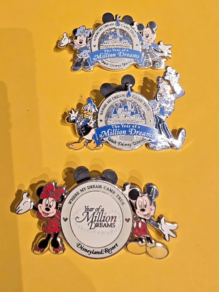 Disney World Minnie and Mickey Year of a Million Dreams Limited Edition - Image 1 of 1