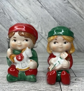 Vintage 1983 Avon Boy and Girl Elf Salt and Pepper Shakers Christmas Collection - Picture 1 of 10