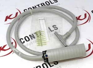 Allen-Bradley 1492-CABLE010Z 1m Pre-Wired Cable for 1756 Digital I/O - Picture 1 of 4