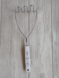 Vintage MCM Ekco Blue Tulip Potato Masher USA Mid Century Modern 60s Utensil - Picture 1 of 7