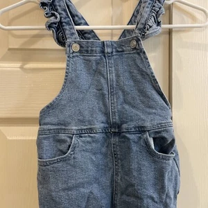 STITCH FIX Revery Kids Girls Ruffle Cuffed Overalls size 6 - Picture 1 of 5