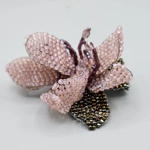 Broche de plata de ley púrpura con cuentas de vidrio con cable de semillas de iris - Imagen 1 de 12