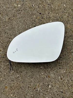 2012-2017 Buick Verano со стороны водителя левое зеркало со стеклом и слепым пятном. - Изображение 1 из 4