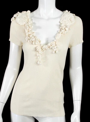 ROBERTO CAVALLI 2006 Cream Silk-Cotton Knit Crochet Flower Short Sleeve Top 44 - Image 1 of 4