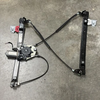 03-13 Maserati Quattroporte M139 Motor Regulador Ventana Lateral Trasera Derecha Fabricante de Equipo Original Foto 1 de 4