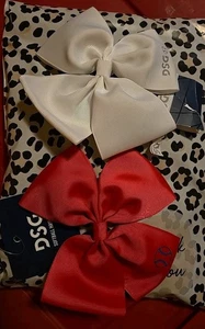Nwt Lot Of 2 DSG Softball Bows Girls Red & White - Picture 1 of 1