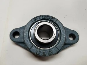 1 NEW GBC FT205 FLANGE W/ UC205-100 INSERT  - Picture 1 of 2