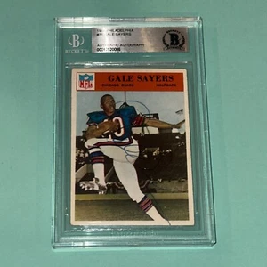 Tarjeta firmada por Gale Sayers 1966 Philadelphia Rookie #38 autenticada por Beckett - Imagen 1 de 4
